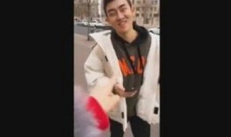 明星坐飞机的爆料视频,飞机上真实瞬间，揭秘明星出行日常